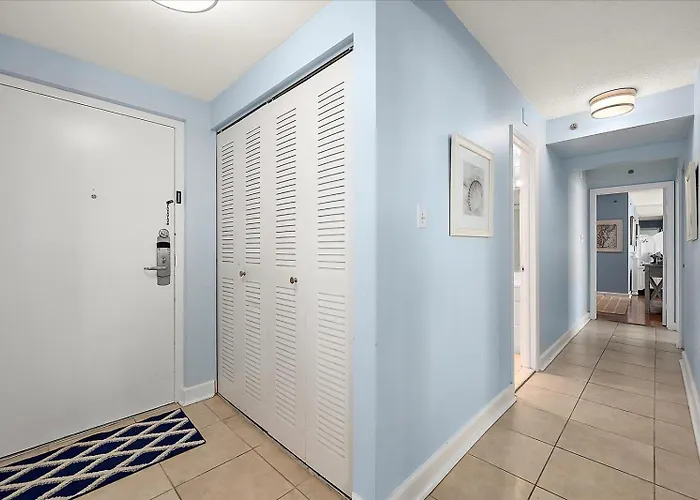 3 Bedroom With A Direct Ocean Front At The Capri! * Ocean Stadt