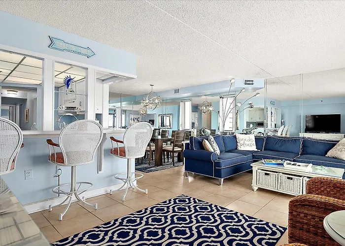 3 Bedroom With A Direct Ocean Front At The Capri!