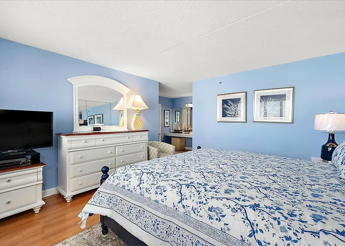 3 Bedroom With A Direct Ocean Front At The Capri! Ocean Stadt