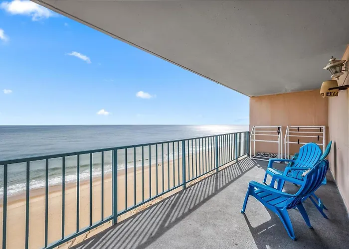 3 Bedroom With A Direct Ocean Front At The Capri! Ferienhaus