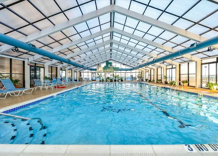3 Bedroom With A Direct Ocean Front At The Capri! Ocean Stadt