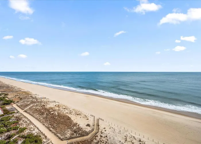 3 Bedroom With A Direct Ocean Front At The Capri! Ferienhaus
